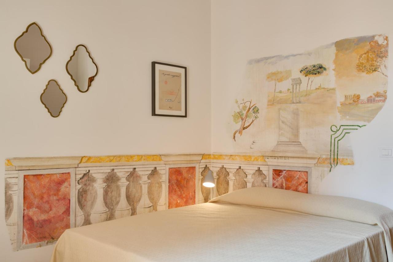 Romac Baullari Holiday Apartment In Campo De Fiori Extérieur photo