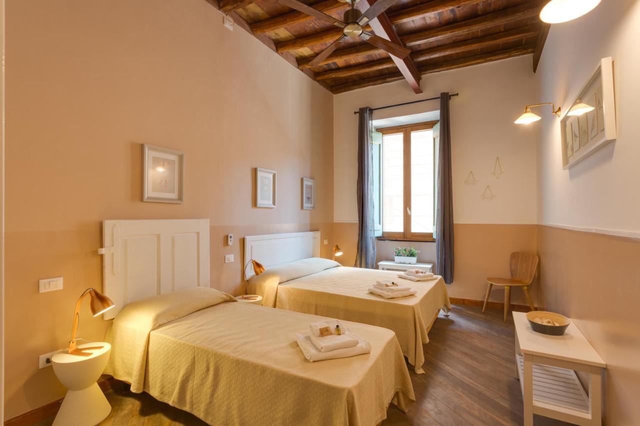 Romac Baullari Holiday Apartment In Campo De Fiori Extérieur photo