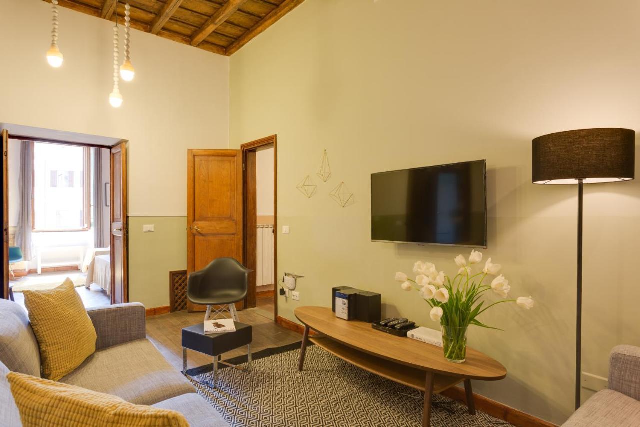 Romac Baullari Holiday Apartment In Campo De Fiori Extérieur photo