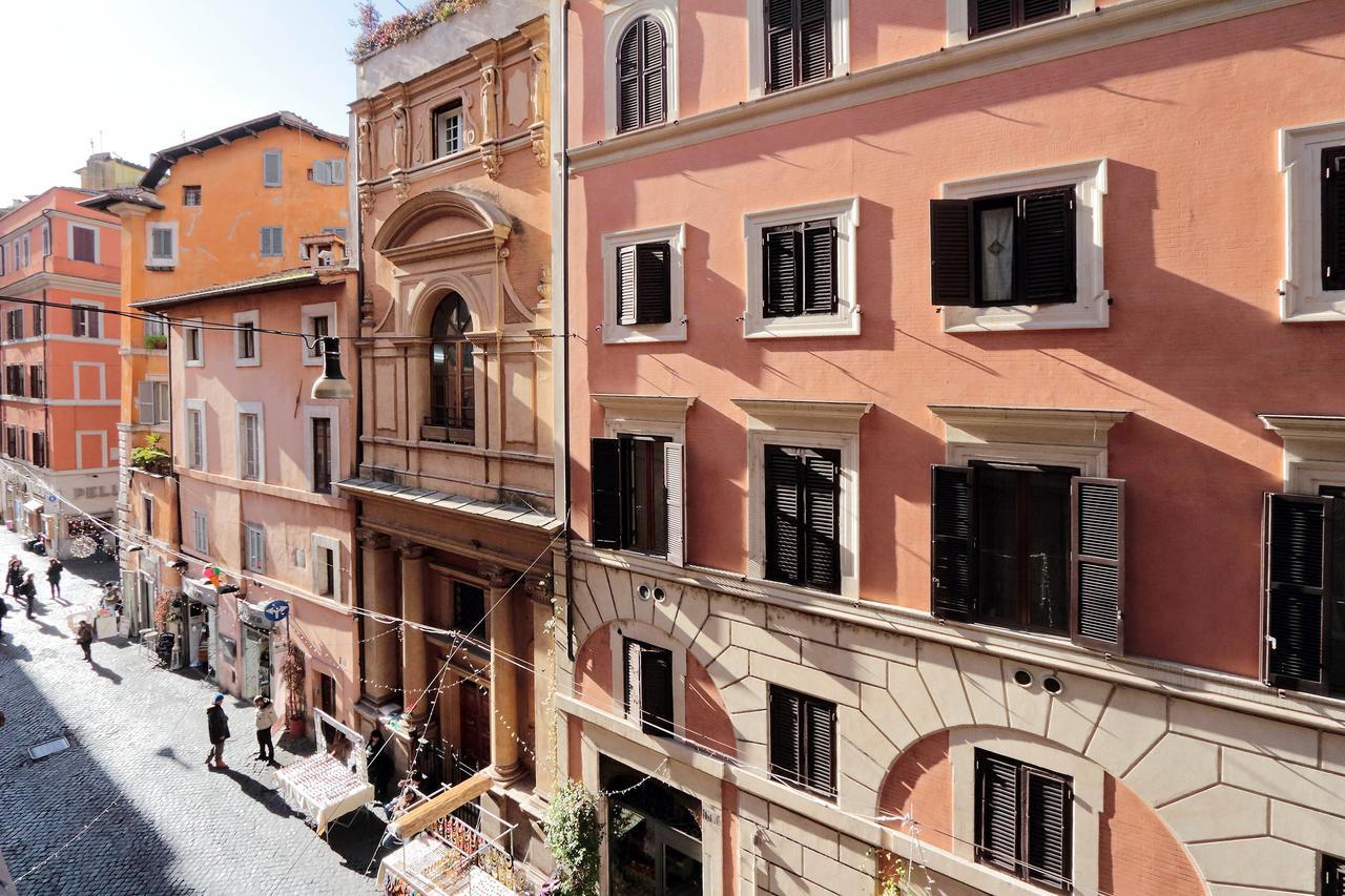 Romac Baullari Holiday Apartment In Campo De Fiori Extérieur photo